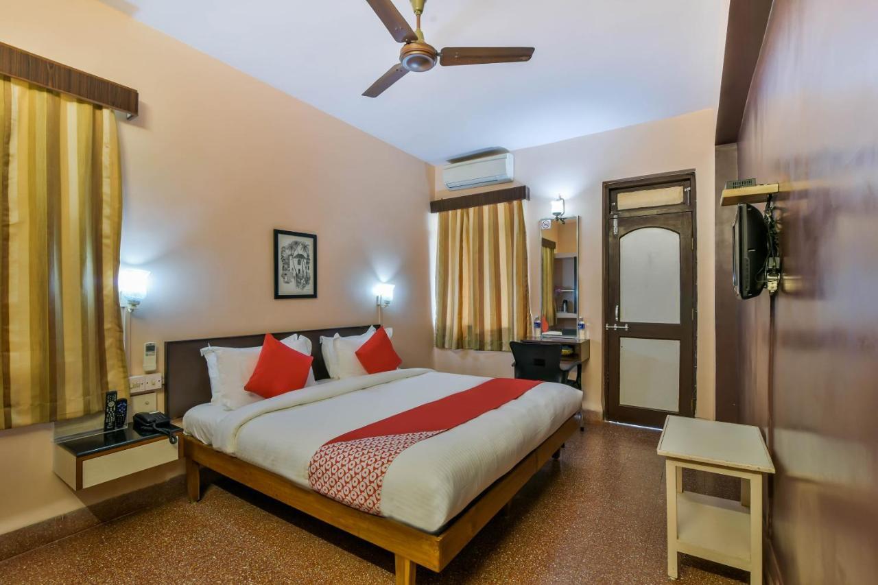 Oyo 807 Hotel Gopika International Goa 외부 사진