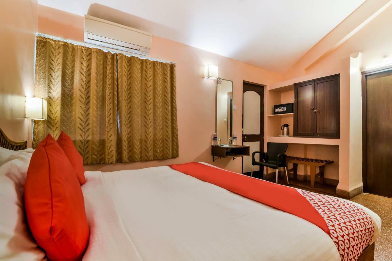 Oyo 807 Hotel Gopika International Goa 외부 사진